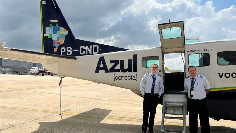 azul